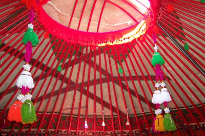 inside-yurt.jpg