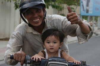 saigon-das-moped-ist-das-hauptverkehrsmittel-der-metropole.jpg