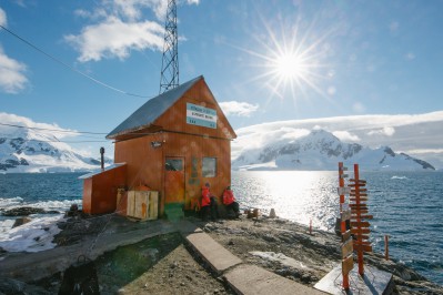 -john-bozinov_antarctic-peninsula_palmer-station-3.jpg