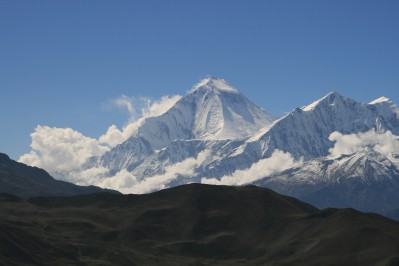 blick-auf-dhaulagiri-bei-abstieg-vom-thorong-la.jpg