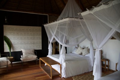 papaya-lake-lodge-cottage.jpg