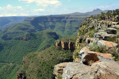blyde-river-canyon-on-root-to-kruger.gallery_image.2.jpg