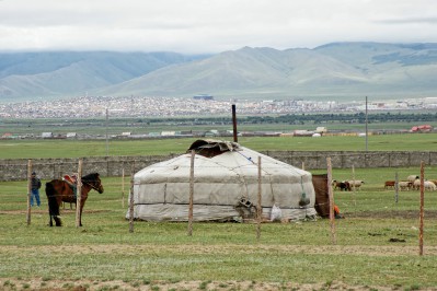 061dsc03433-wir-naehern-uns-der-haupfstadt-ulaanbatar.jpg