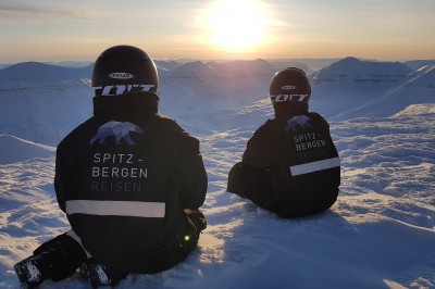 kopie-von-spitzbergen-reisen-sunset-at-minkifjellet.jpg