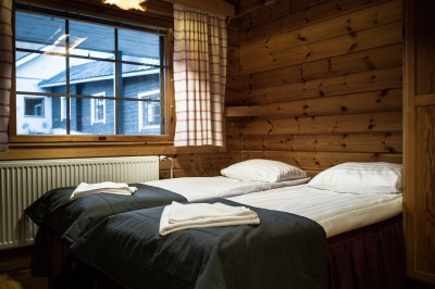 harriniva-double-room-3.jpg