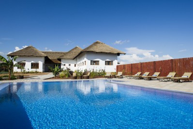 farm-house-valley-1.jpg