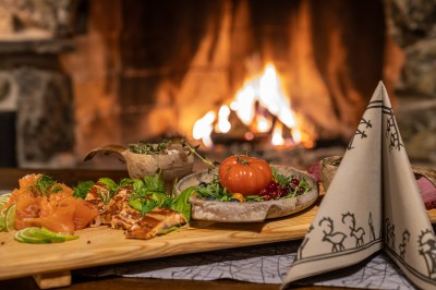 harriniva_restaurant-9.jpg
