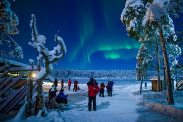 harriniva_outside_22.jpg