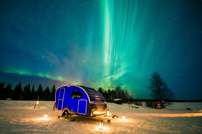 aurora-borealis-northern-lights-apukka-resort-rovaniemi-lapland-finland-6.jpg