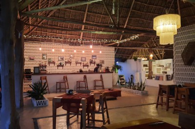 restaurant-4.jpg
