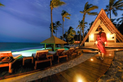baladin-zanzibar-by-night.jpg