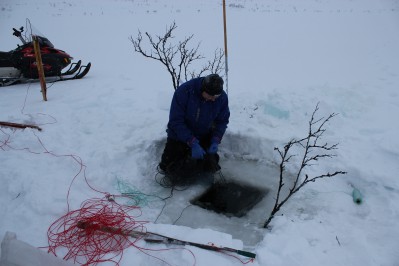 winter-fishing.jpg