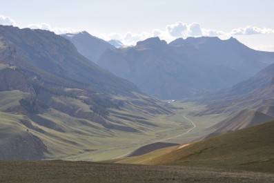 mountain-panorama.jpg