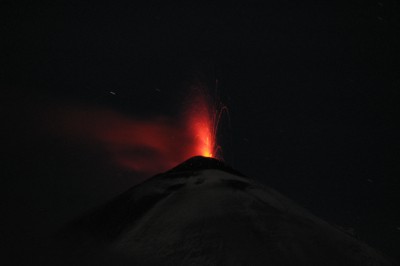 klyuchevskoy-eruption-at-night.jpg