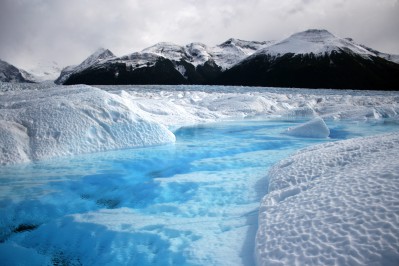 glacier-530050.jpg