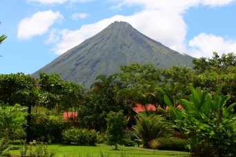 volcan-arenal.jpg