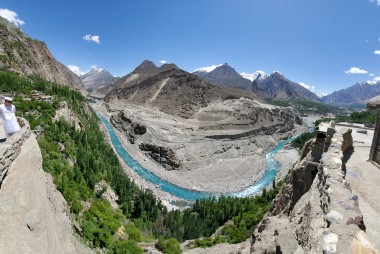 altit-fort-in-hunza-and-kkh-.jpg