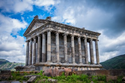 tempel-von-garni.jpg