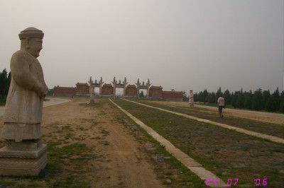 east-qing-tomb.jpg