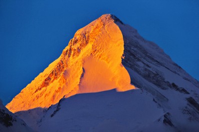 khan-tengri-peak.jpg
