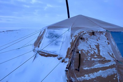 snowed-in-camp-svalbard-c-piet-van-den-bemd.jpg